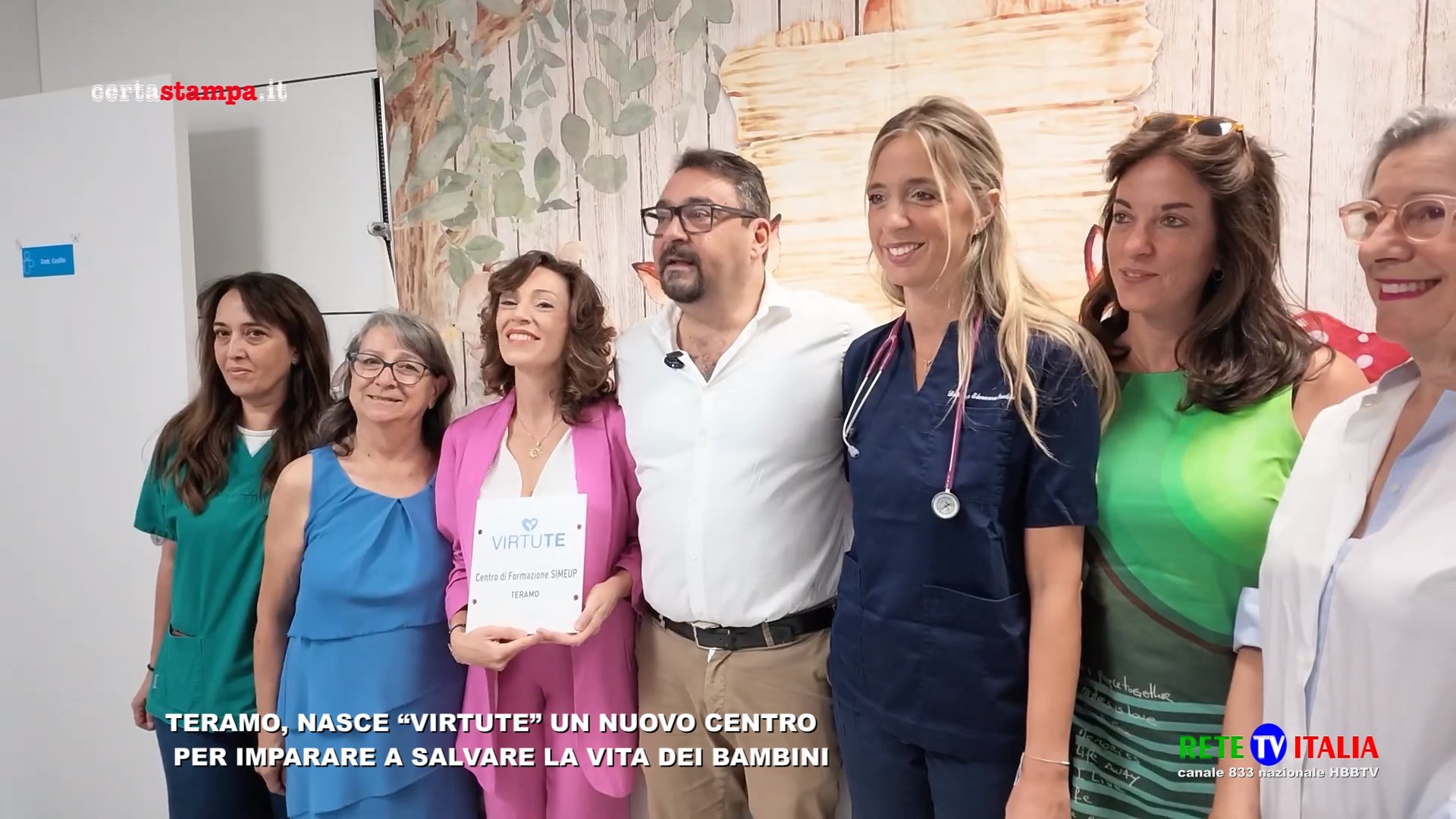 Pediatria Territoriale VirtuTE Teramo staff con il sindaco Giangudo D'Alberto