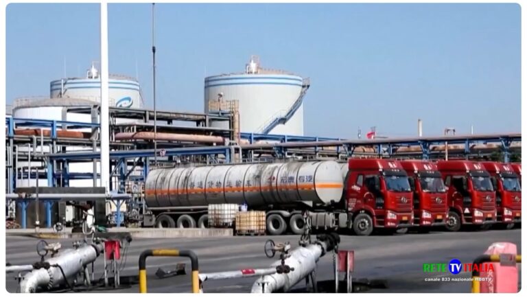 Cina stop Carburanti all'estero